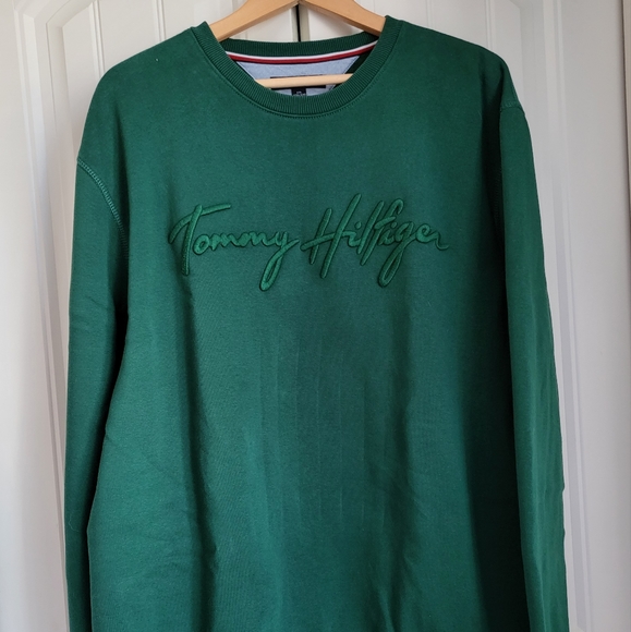 Tommy Hilfiger Other - Tommy Hilfiger Sweatshirt